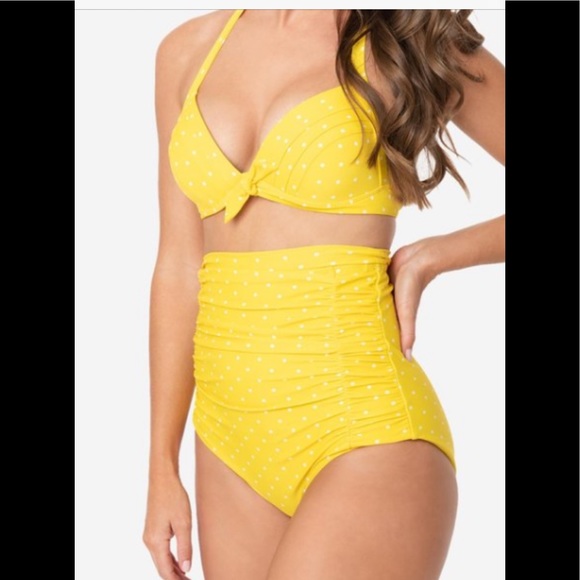 Unique Vintage bathing suit - Picture 1 of 3